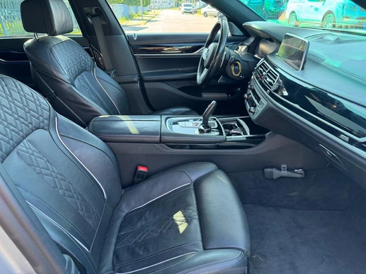 BMW 7 Serie - Afbeelding 7 van 30