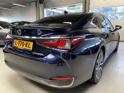 Lexus ES - Afbeelding 8 van 30