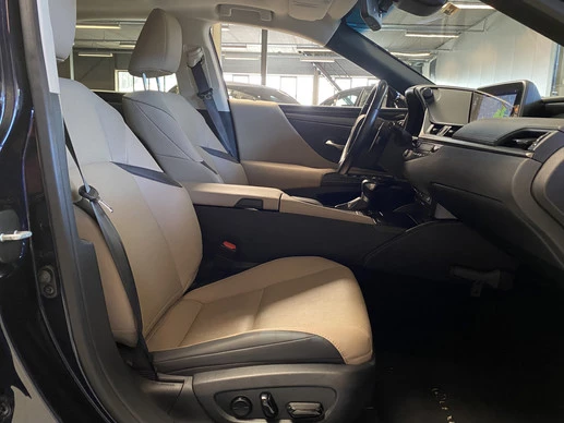 Lexus ES - Afbeelding 11 van 30