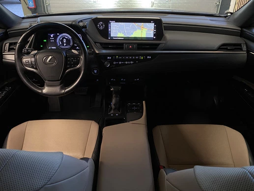 Lexus ES - Afbeelding 21 van 30