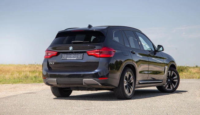 BMW iX3 - Afbeelding 19 van 30