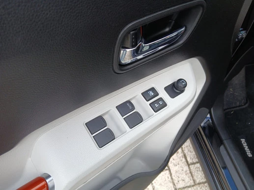 Suzuki Ignis - Afbeelding 9 van 26