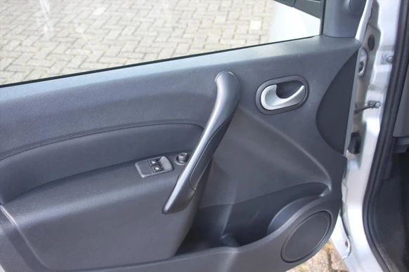 Renault Kangoo - Afbeelding 9 van 27