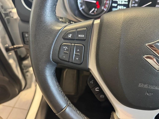 Suzuki Vitara - Afbeelding 13 van 30