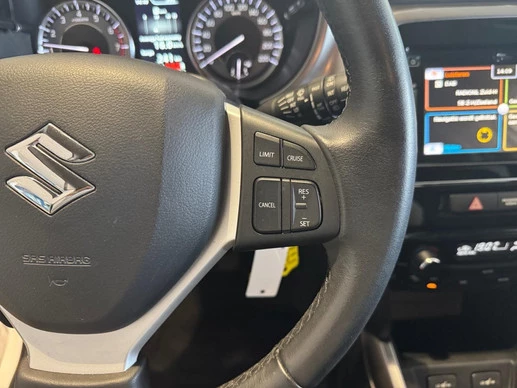 Suzuki Vitara - Afbeelding 18 van 30