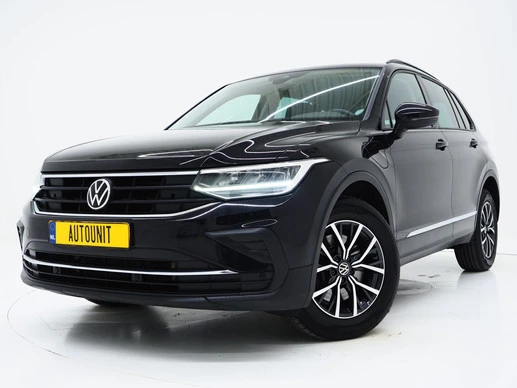 Volkswagen Tiguan - Afbeelding 1 van 30