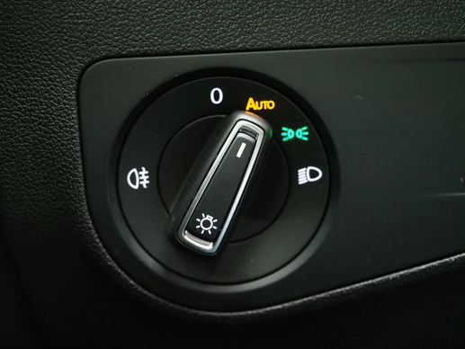 Volkswagen Tiguan - Afbeelding 18 van 30