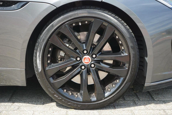 Jaguar F-Type - Afbeelding 10 van 30