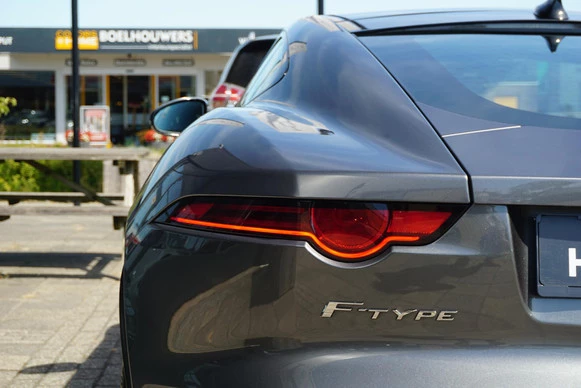 Jaguar F-Type - Afbeelding 20 van 30