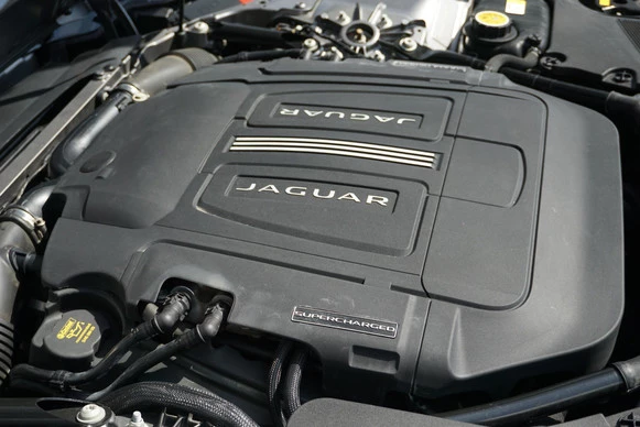 Jaguar F-Type - Afbeelding 29 van 30