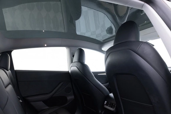 Tesla Model Y - Afbeelding 8 van 25