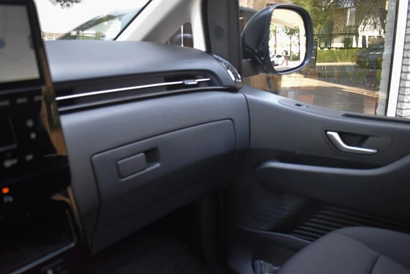 Hyundai Staria - Afbeelding 16 van 30