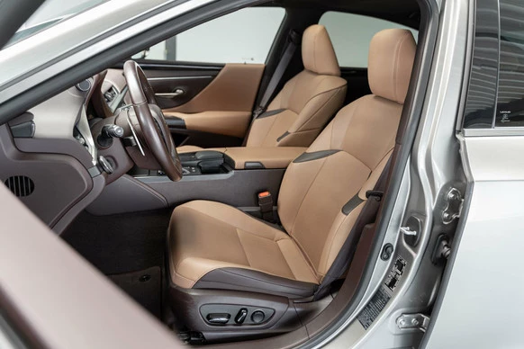 Lexus ES - Afbeelding 11 van 30