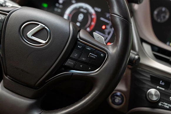 Lexus ES - Afbeelding 28 van 30