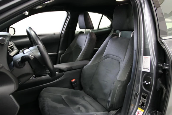 Lexus UX - Afbeelding 7 van 30