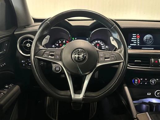 Alfa Romeo Stelvio - Afbeelding 10 van 25