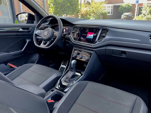 Volkswagen T-Roc - Afbeelding 2 van 30