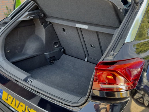 Volkswagen T-Roc - Afbeelding 26 van 30