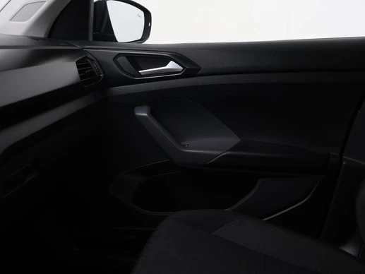 Volkswagen T-Cross - Afbeelding 21 van 30