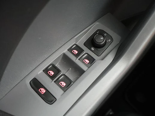 Volkswagen T-Cross - Afbeelding 23 van 30