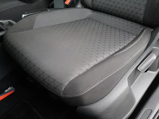 Volkswagen T-Cross - Afbeelding 27 van 30