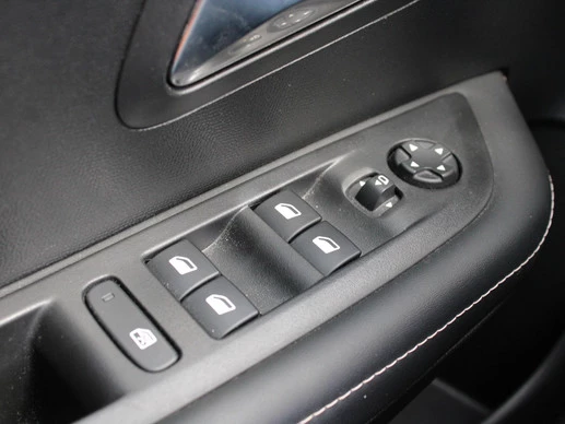 Peugeot 208 - Afbeelding 15 van 30