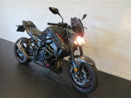 Suzuki GSX - Afbeelding 2 van 13