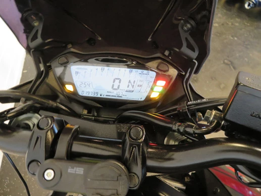 Suzuki GSX - Afbeelding 6 van 13