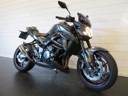 Suzuki GSX - Afbeelding 8 van 13