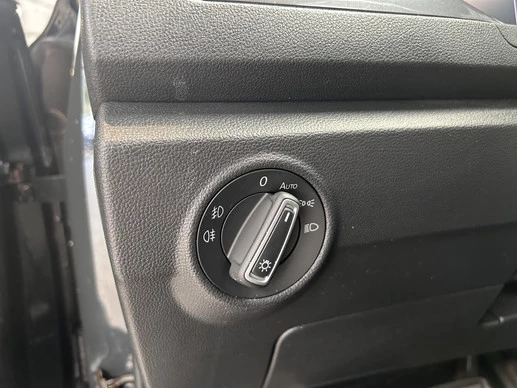 Volkswagen T-Roc - Afbeelding 24 van 26