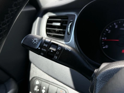 Kia Carens - Afbeelding 16 van 30