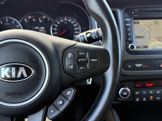Kia Carens - Afbeelding 18 van 30