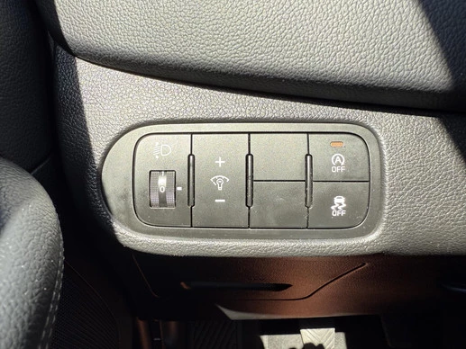 Kia Carens - Afbeelding 22 van 30