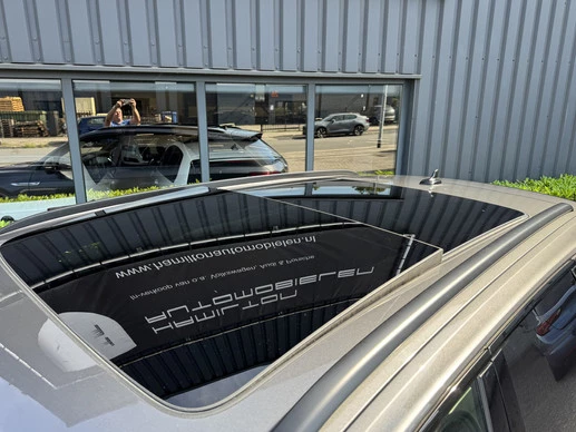 Volkswagen Touareg - Afbeelding 15 van 30