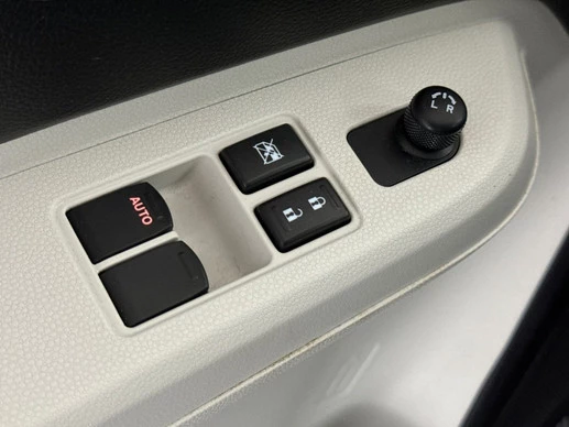 Suzuki Ignis - Afbeelding 25 van 30
