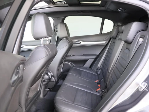 Alfa Romeo Stelvio - Afbeelding 10 van 30