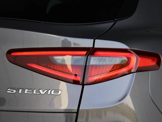 Alfa Romeo Stelvio - Afbeelding 24 van 30