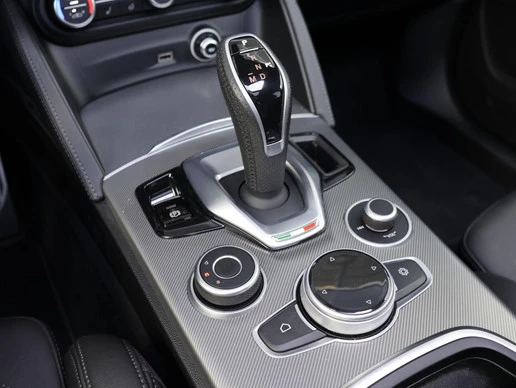 Alfa Romeo Stelvio - Afbeelding 27 van 30