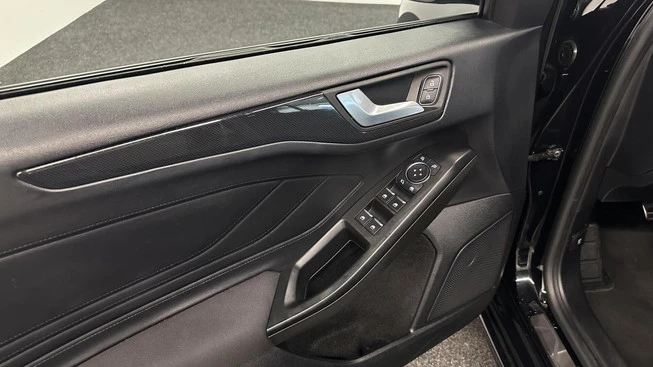 Ford Focus - Afbeelding 14 van 30
