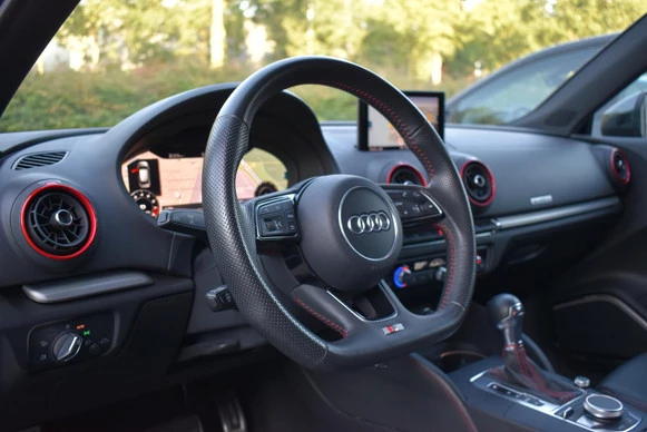 Audi S3 - Afbeelding 11 van 30
