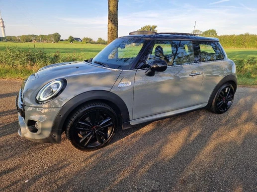MINI Cooper S - Afbeelding 1 van 24