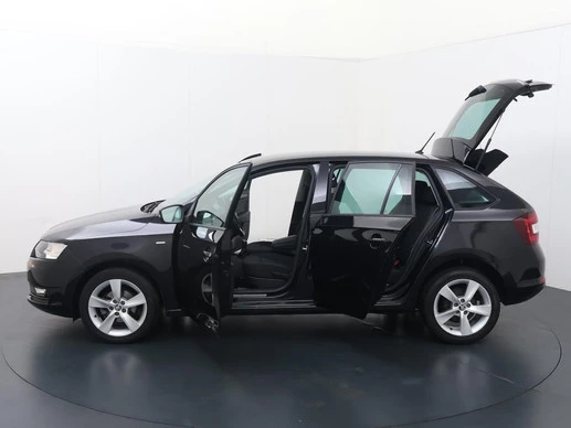 Škoda Rapid - Afbeelding 29 van 30