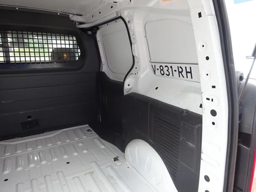 Peugeot Partner - Afbeelding 26 van 30
