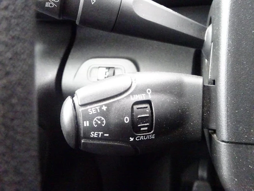 Peugeot Partner - Afbeelding 18 van 30
