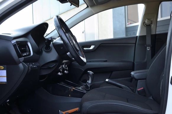 Kia Rio - Afbeelding 7 van 17