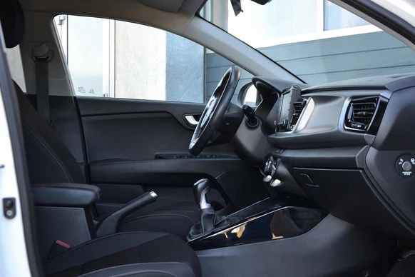 Kia Rio - Afbeelding 9 van 17