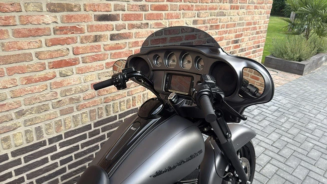 Harley-Davidson Street Glide - Afbeelding 12 van 22
