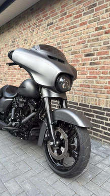 Harley-Davidson Street Glide - Afbeelding 14 van 20