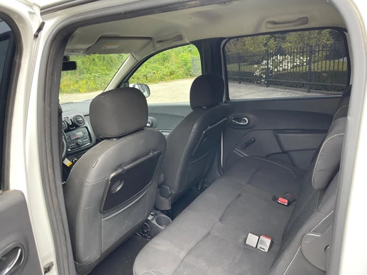 Dacia Lodgy - Afbeelding 18 van 19