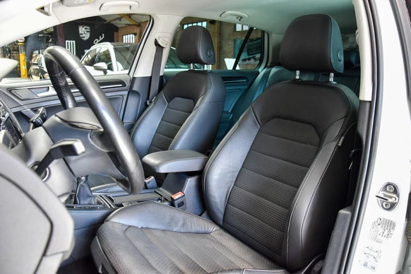 Volkswagen Golf - Afbeelding 13 van 30